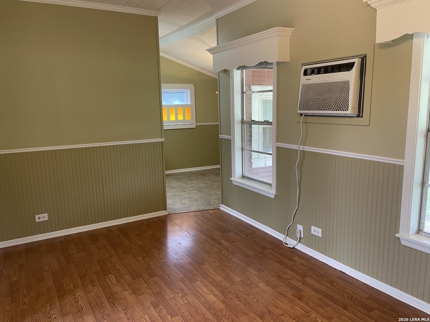2277 Highway 16 Jourdanton, TX 78026 - Photo 3 of 7