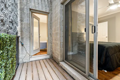 $445,000 | 4704 North Kenmore Avenue, Unit 3C, Chicago, IL 60640