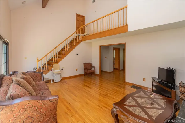 $783,000 | 1 Far Horizons Drive, Newburgh, NY 12550