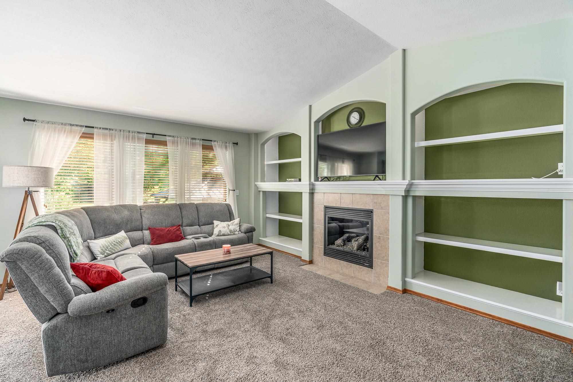 15302 North Chesapeake Road Mead, WA 99021 - Photo 3 of 45 Gallery Image 3