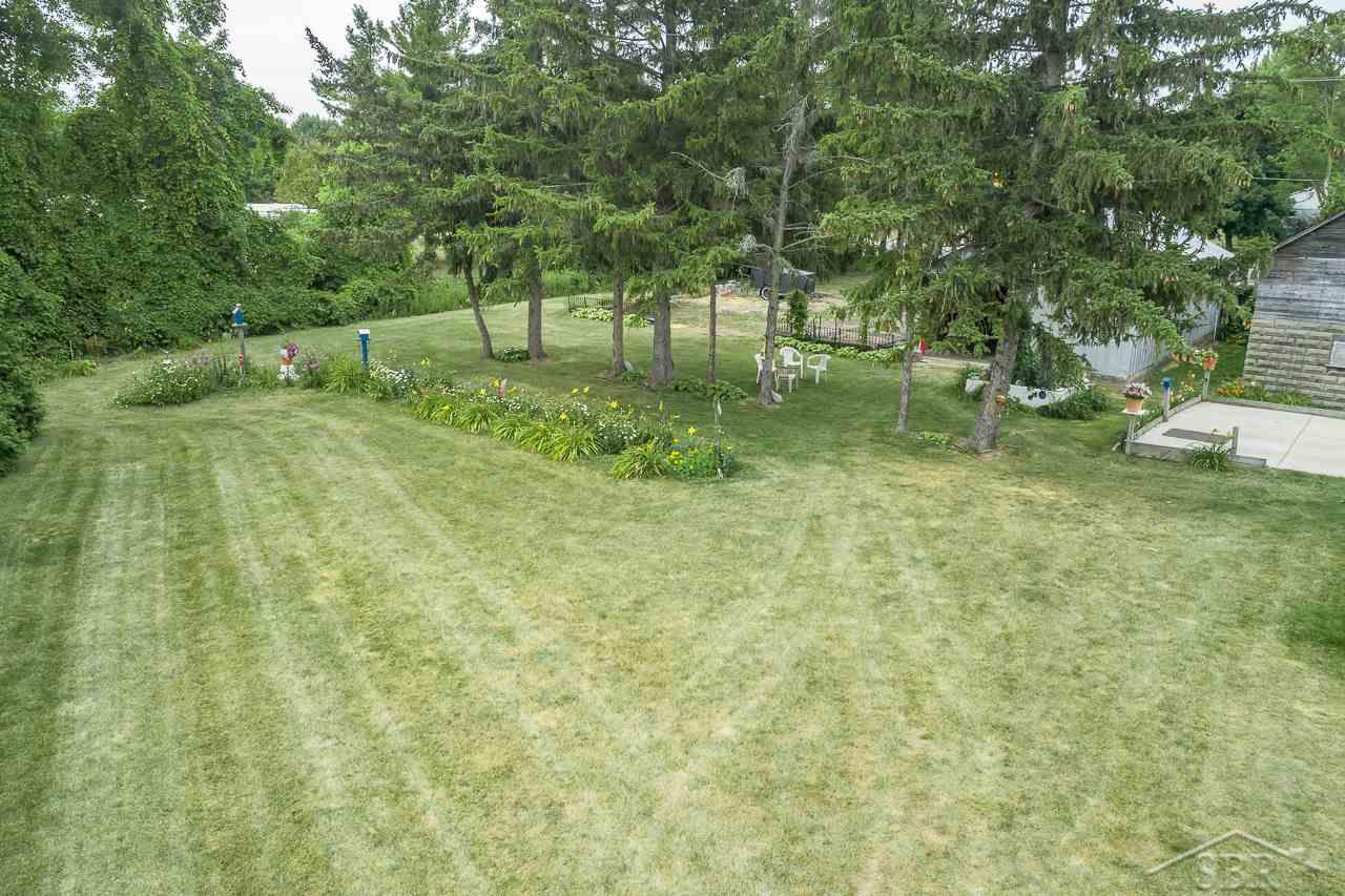 2719 Shattuck Road Saginaw, MI 48603 - Photo 23 of 24 Yard