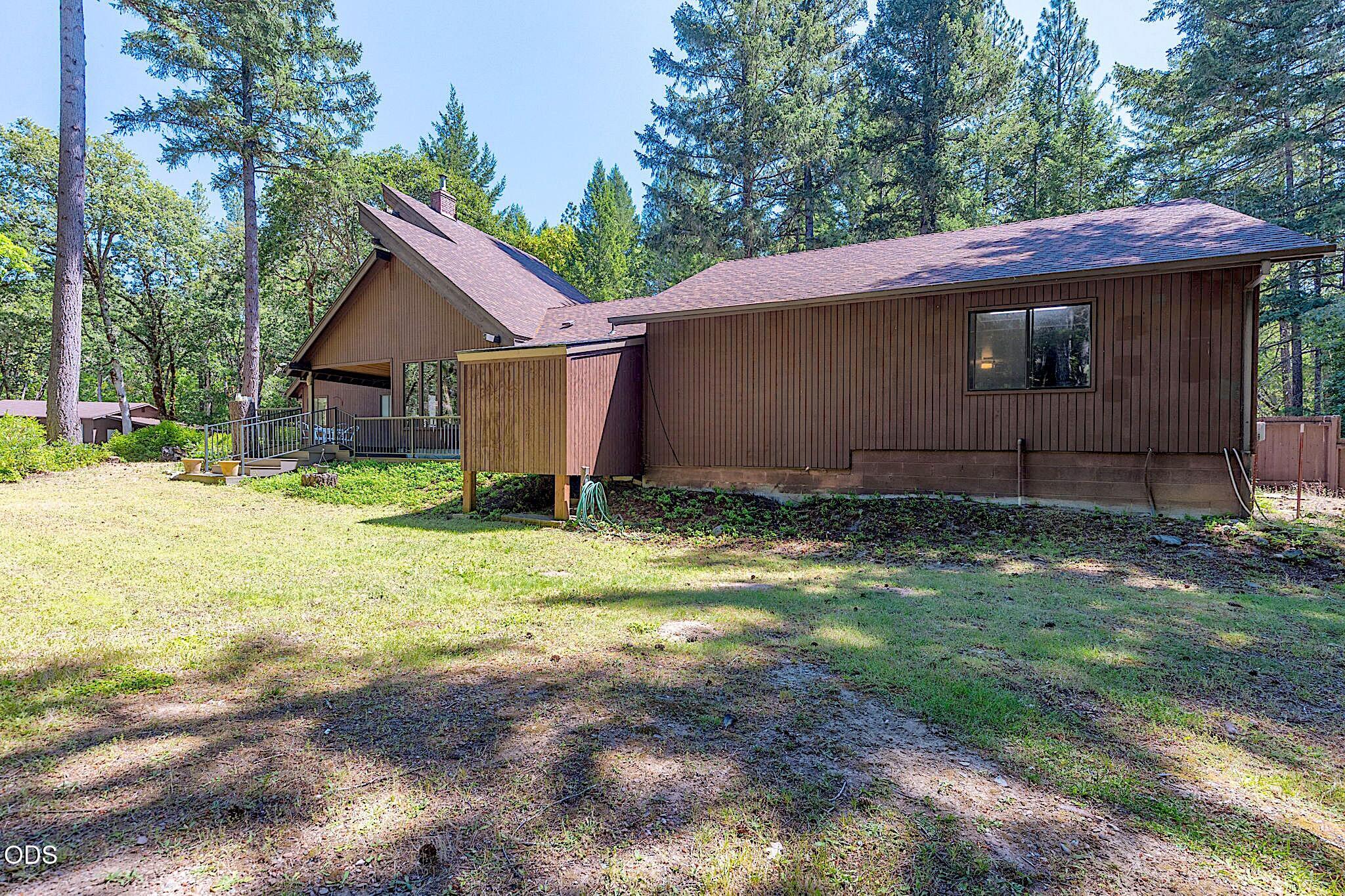 484 Round Prairie Road Wilderville, OR 97543 - Photo 45 of 77
