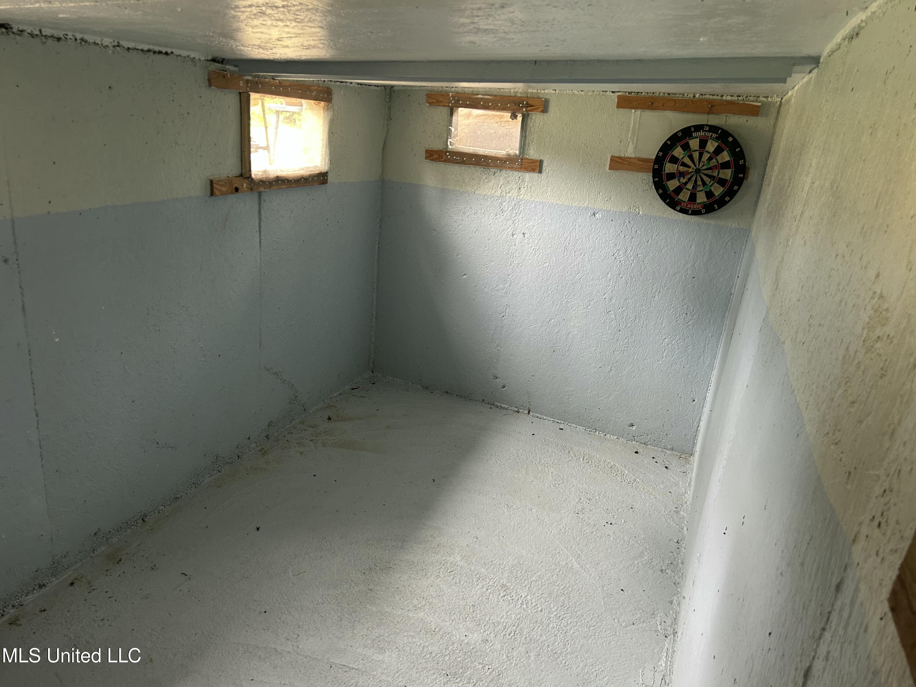 2165 South Harmony Road Crystal Springs, MS 39059 - Photo 12 of 17 Storm shelter