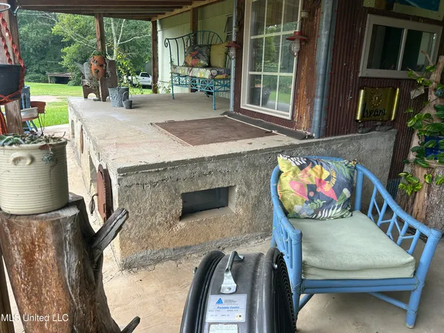 $59,900 | 2165 South Harmony Road, Crystal Springs, MS 39059