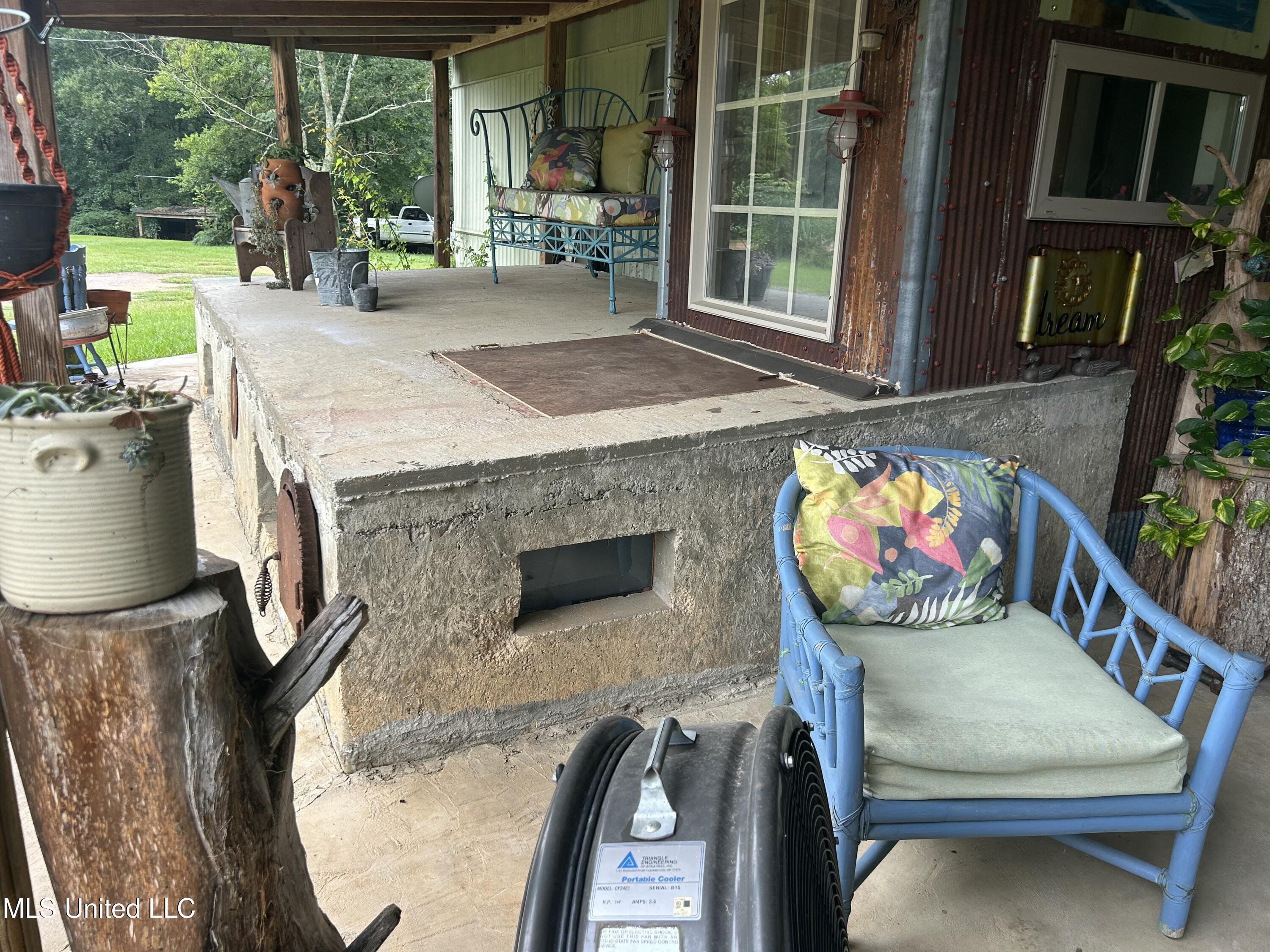 2165 South Harmony Road Crystal Springs, MS 39059 - Photo 4 of 17 IMG_6859 2