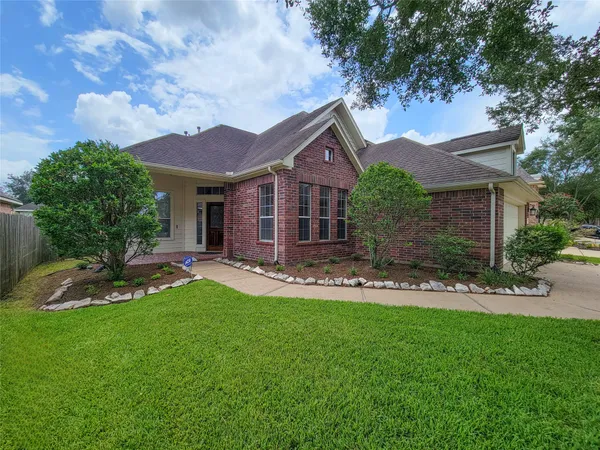 $2,750 | 2622 Katie Harbor Drive, Manvel, TX 77578