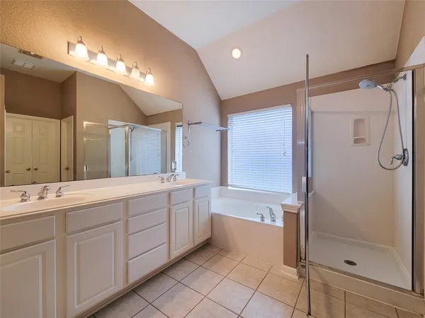 $2,750 | 2622 Katie Harbor Drive, Manvel, TX 77578