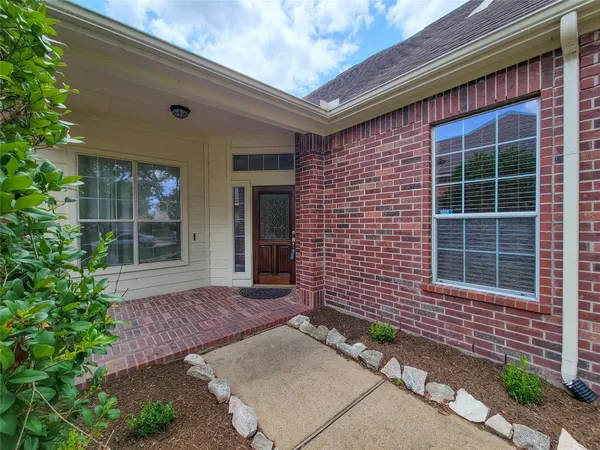 $2,750 | 2622 Katie Harbor Drive, Manvel, TX 77578