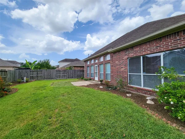$2,750 | 2622 Katie Harbor Drive, Manvel, TX 77578