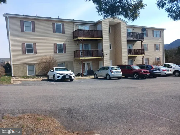 $220,000 | 245 Brandy Court, Strasburg, VA 22657