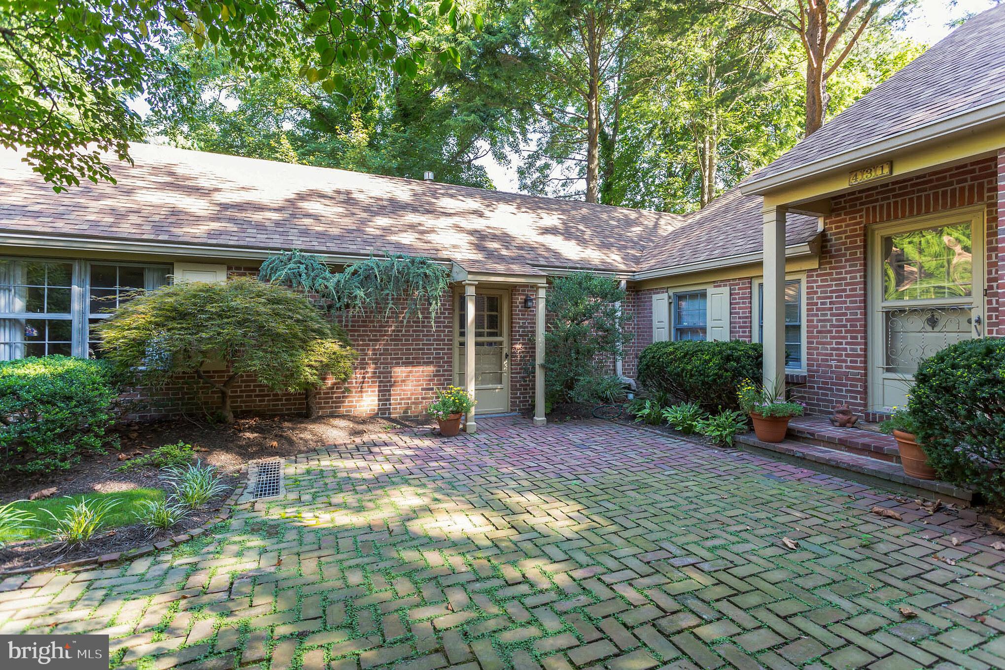 431 Penn Valley Road Narberth, PA 19072 - Photo 4 of 36