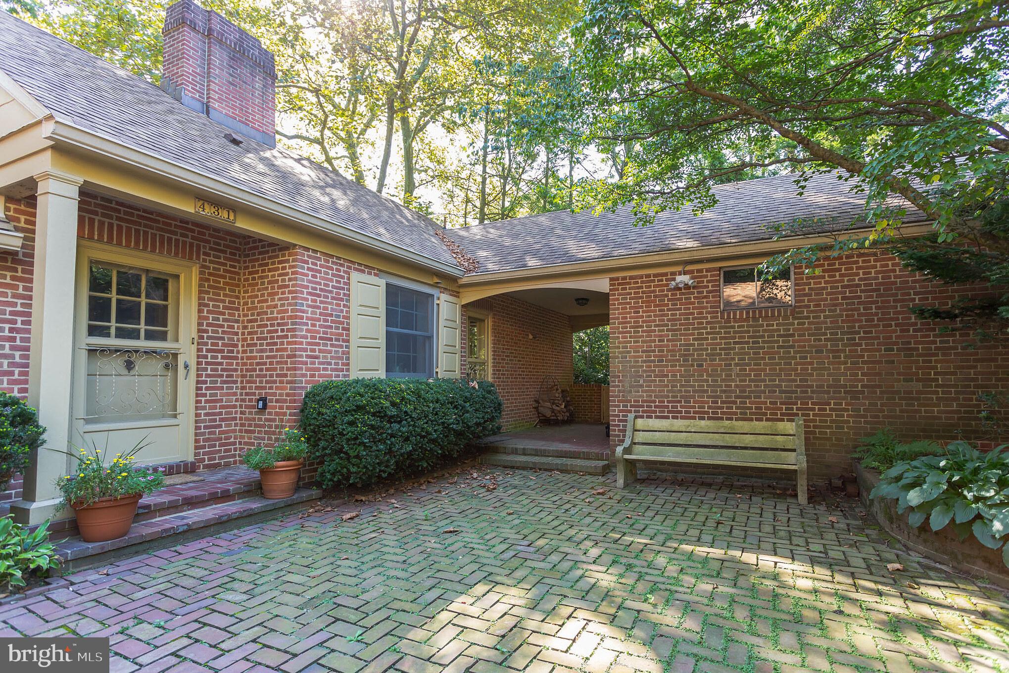 431 Penn Valley Road Narberth, PA 19072 - Photo 5 of 36