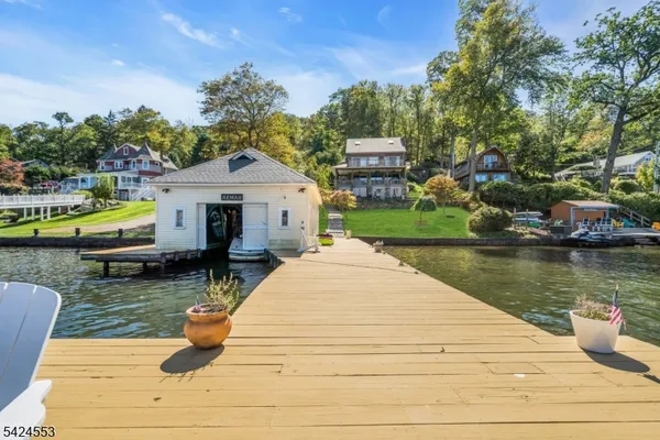 $7,500 | 363 Lakeside Boulevard, Hopatcong, NJ 07843