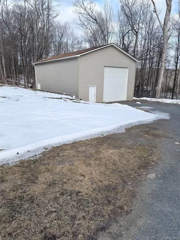$3,300 | 184 Mt Prosper Road, Wurtsboro, NY 12790
