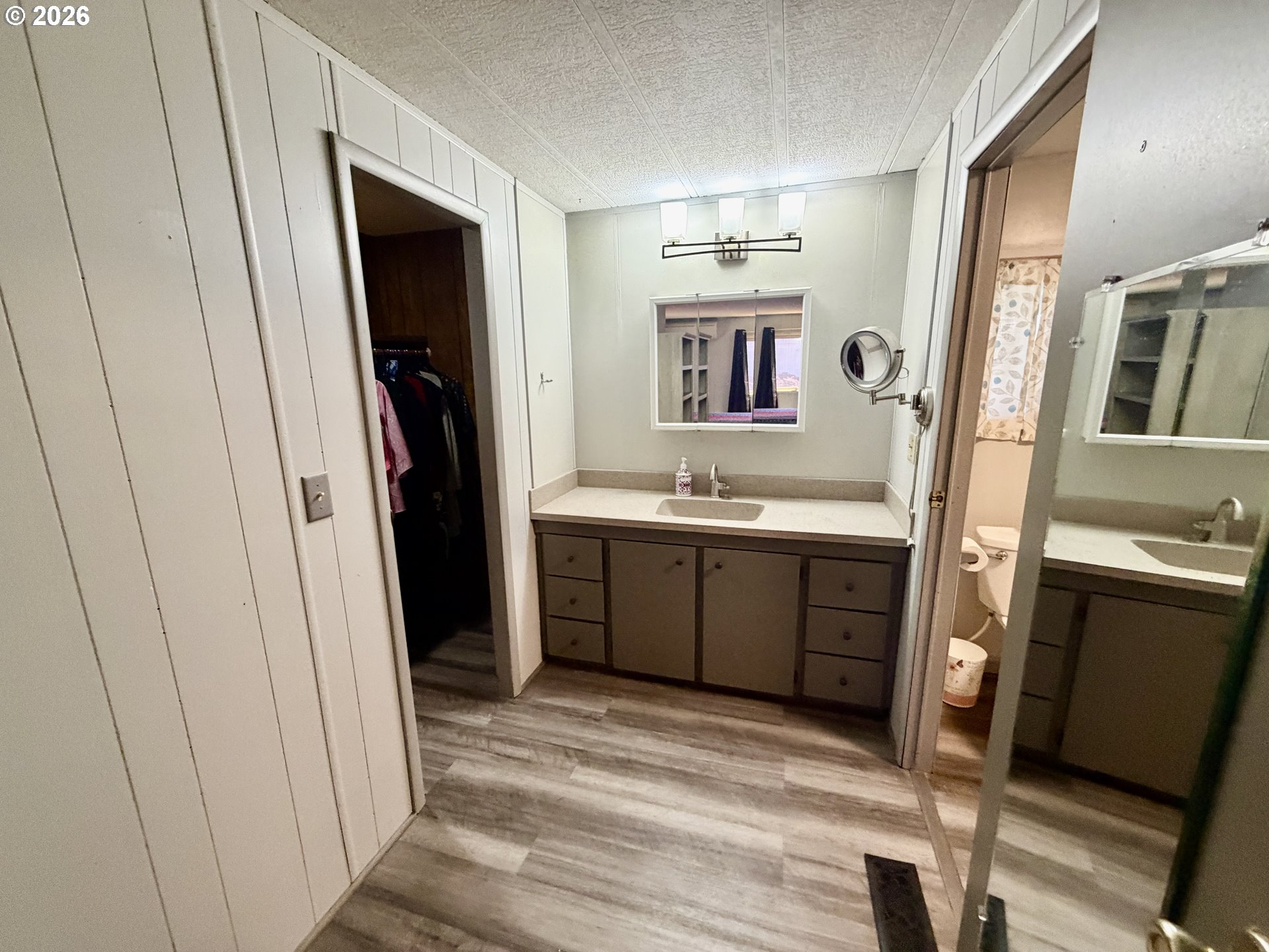 5335 Main Street, Unit 250 Springfield, OR 97478 - Photo 23 of 41 Primary Bedroom