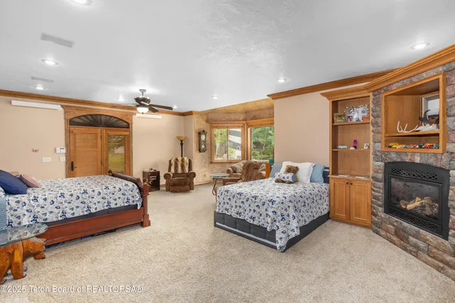 $2,395,000 | 1255 Lost Creek Road, Thayne, WY 83127