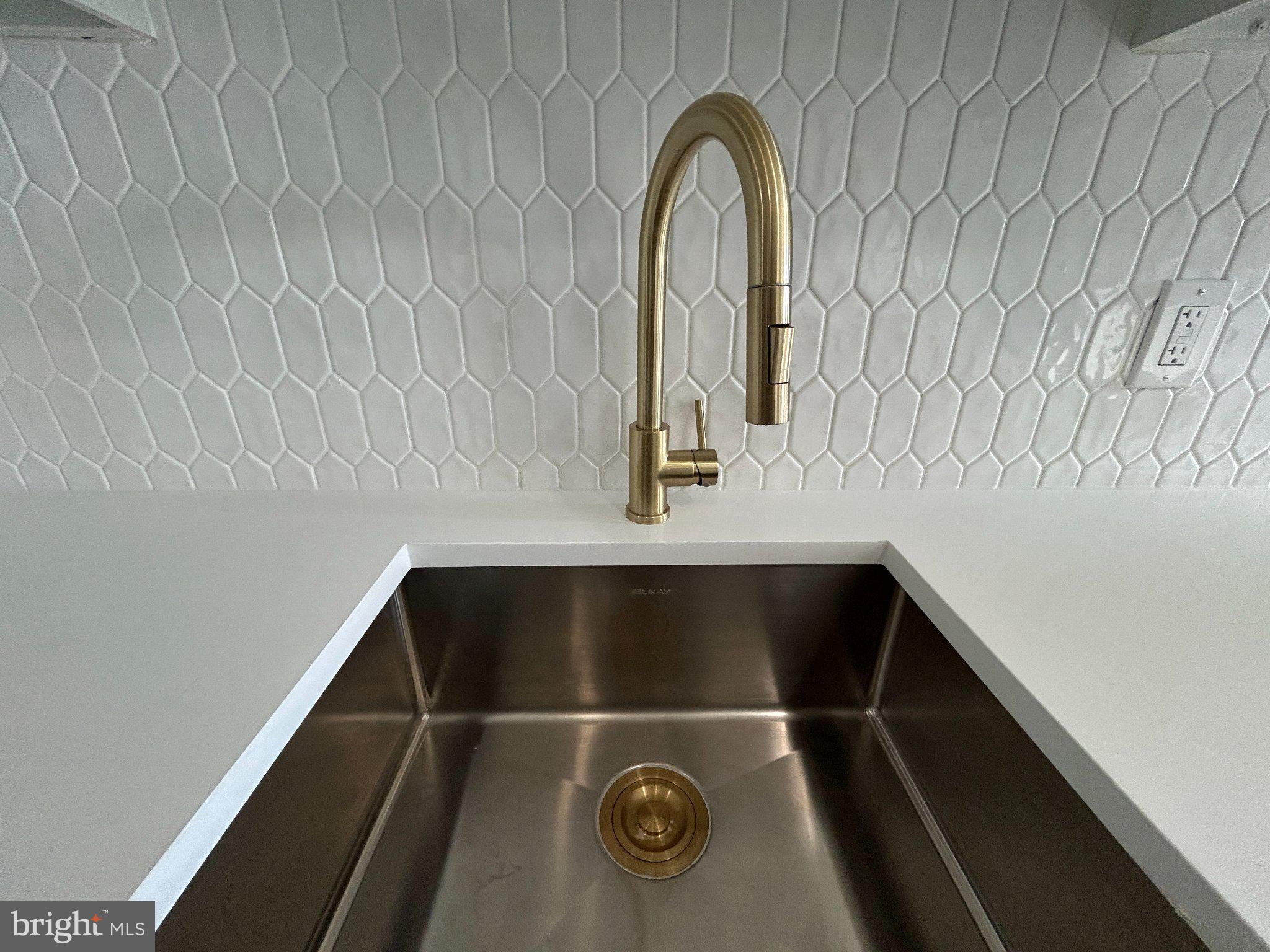 860 Lower Ferry Road, Unit 6M Ewing, NJ 08628 - Photo 6 of 16 a close view of tap