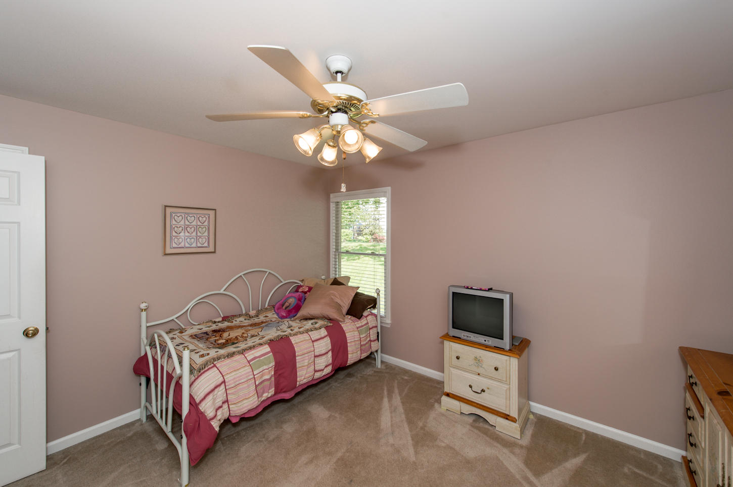 648 Tree Ridge Road Knoxville, TN 37922 - Photo 24 of 35 Bedroom 3
