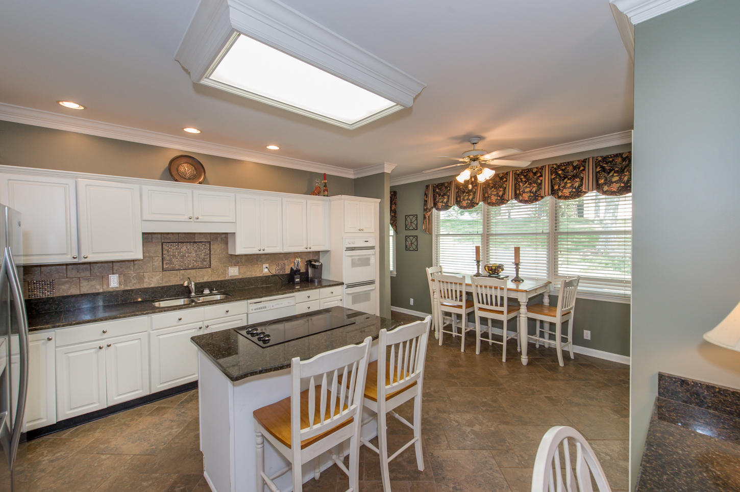 648 Tree Ridge Road Knoxville, TN 37922 - Photo 9 of 35 Part of eat in kitchen