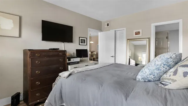 $275,000 | 1100 Southwest 12th Court, Unit 109, Fort Lauderdale, FL 33315