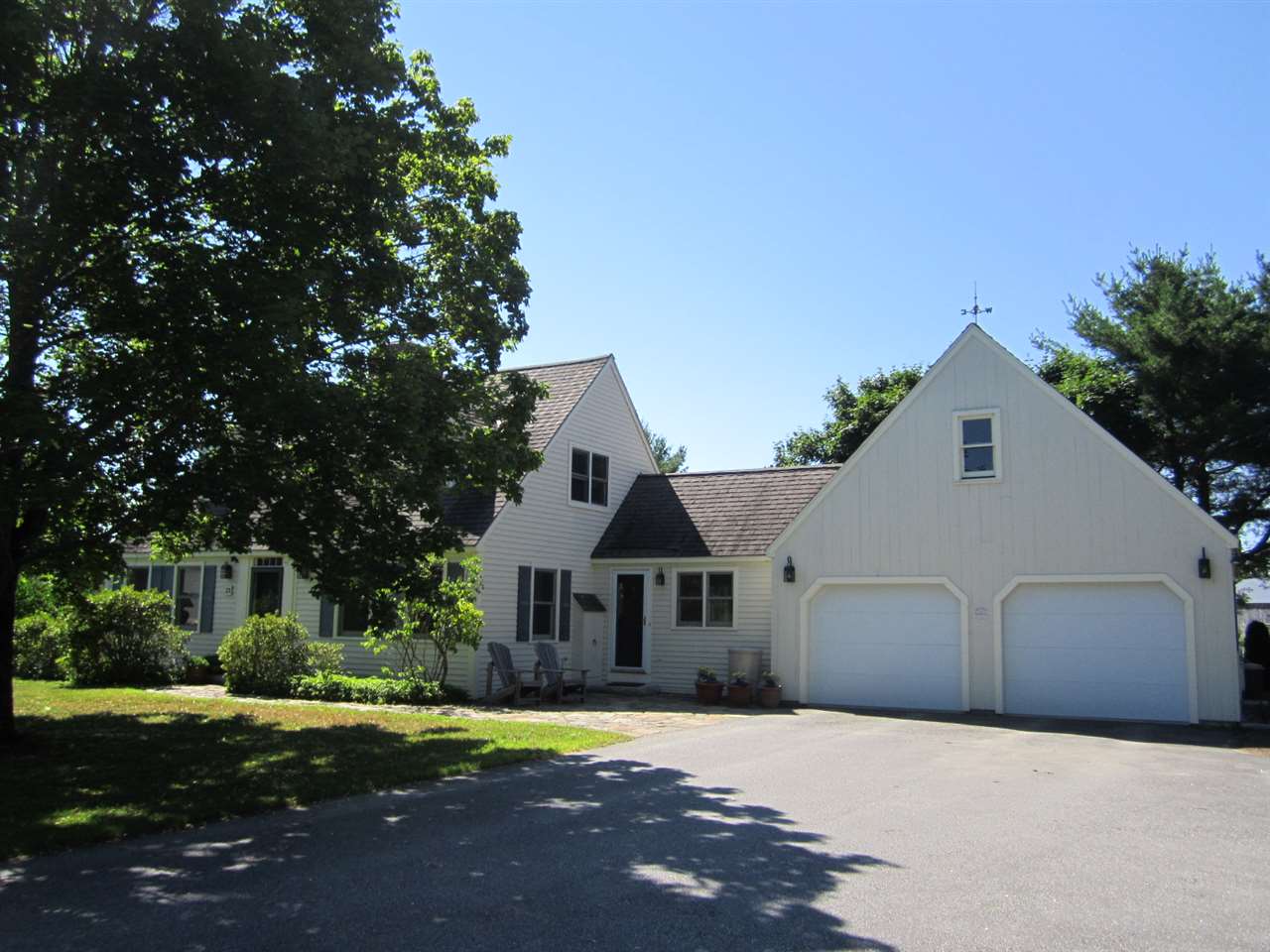 23 County Road New London, NH 03257 - Photo 2 of 28
