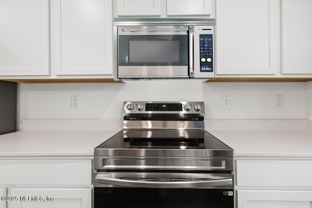 5958 Moncrief Road West Jacksonville, FL 32219 - Photo 10 of 27 Stainless Steel Appliances
