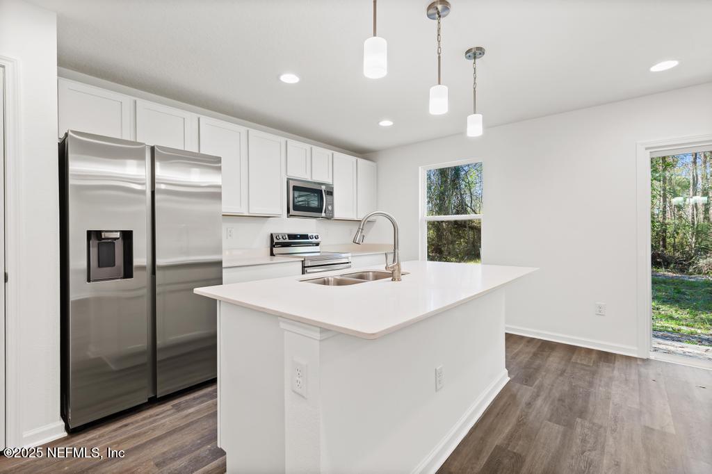 5958 Moncrief Road West Jacksonville, FL 32219 - Photo 12 of 27 Refrigerator Included!