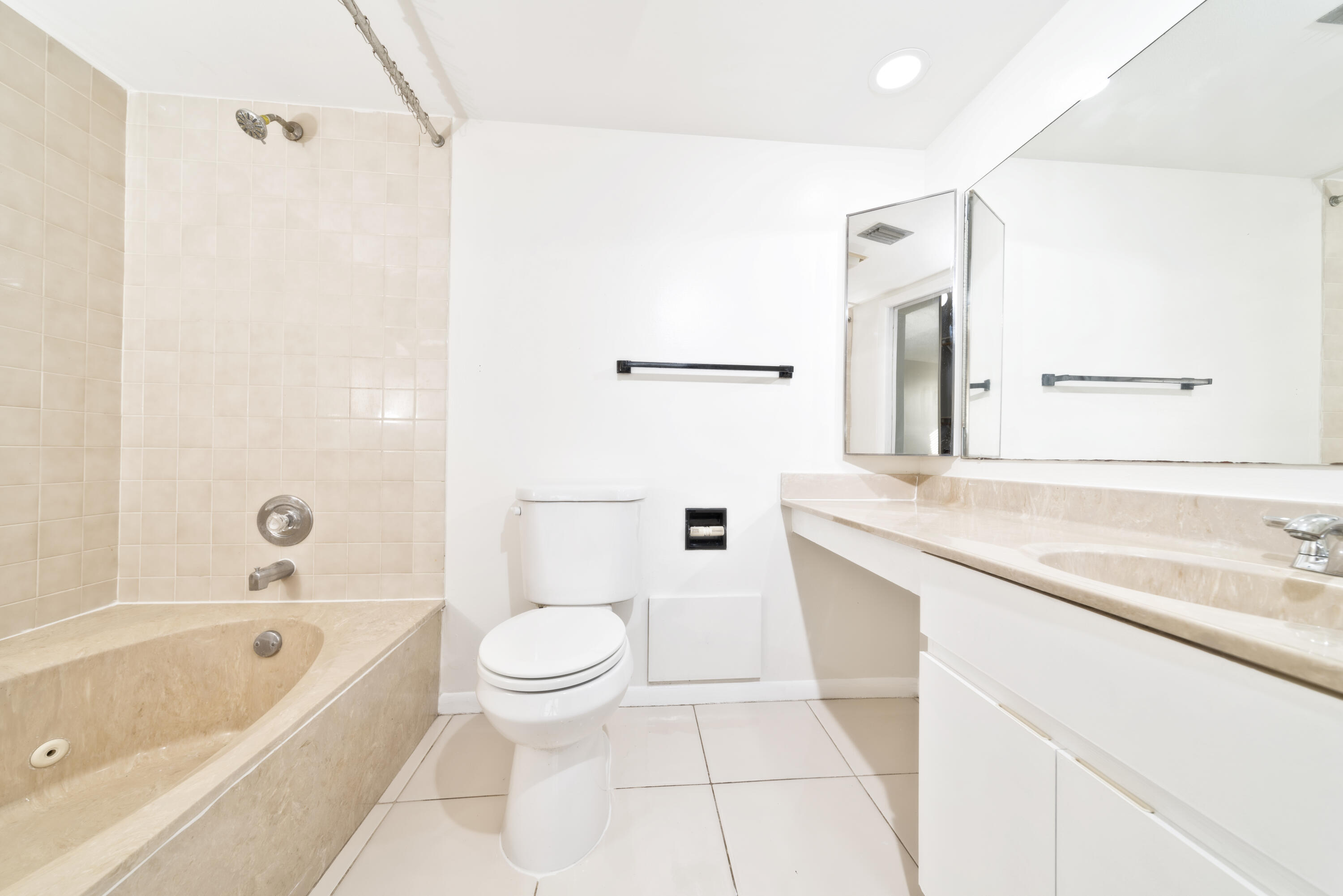 8353 Trent Court, Unit C Boca Raton, FL 33433 - Photo 21 of 21 _RW26251-Edit