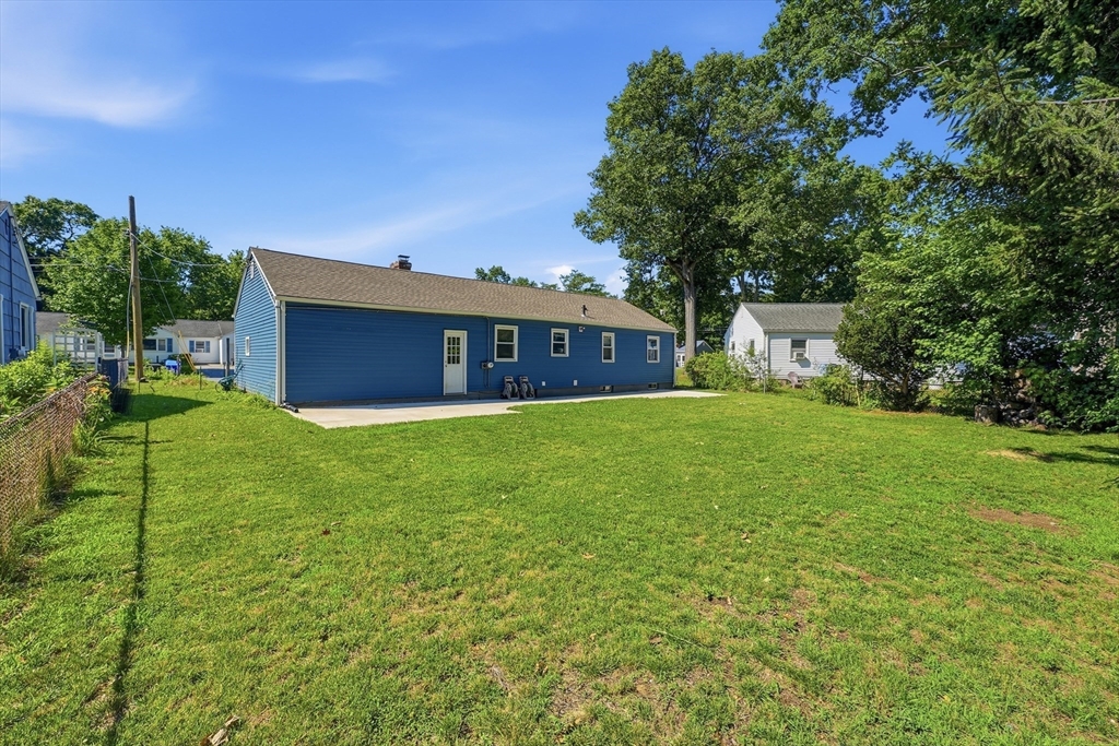109 Bretton Road Springfield, MA 01119 - Photo 35 of 42