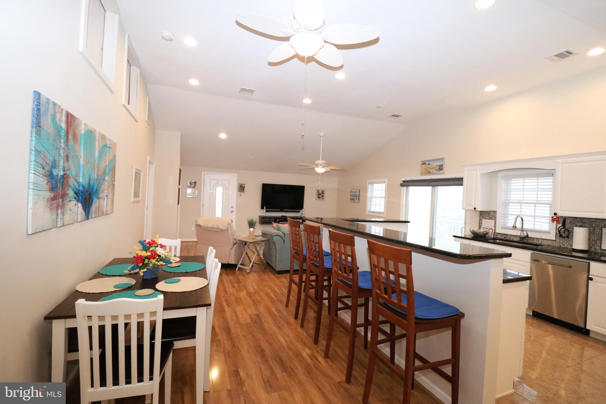 345 Kingfisher Road Tuckerton, NJ 08087 - Photo 20 of 40 Plenty of room for everyone.