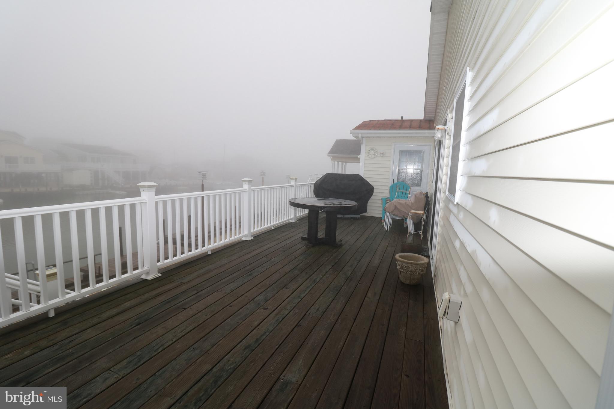 345 Kingfisher Road Tuckerton, NJ 08087 - Photo 37 of 40 Lots of deck area.