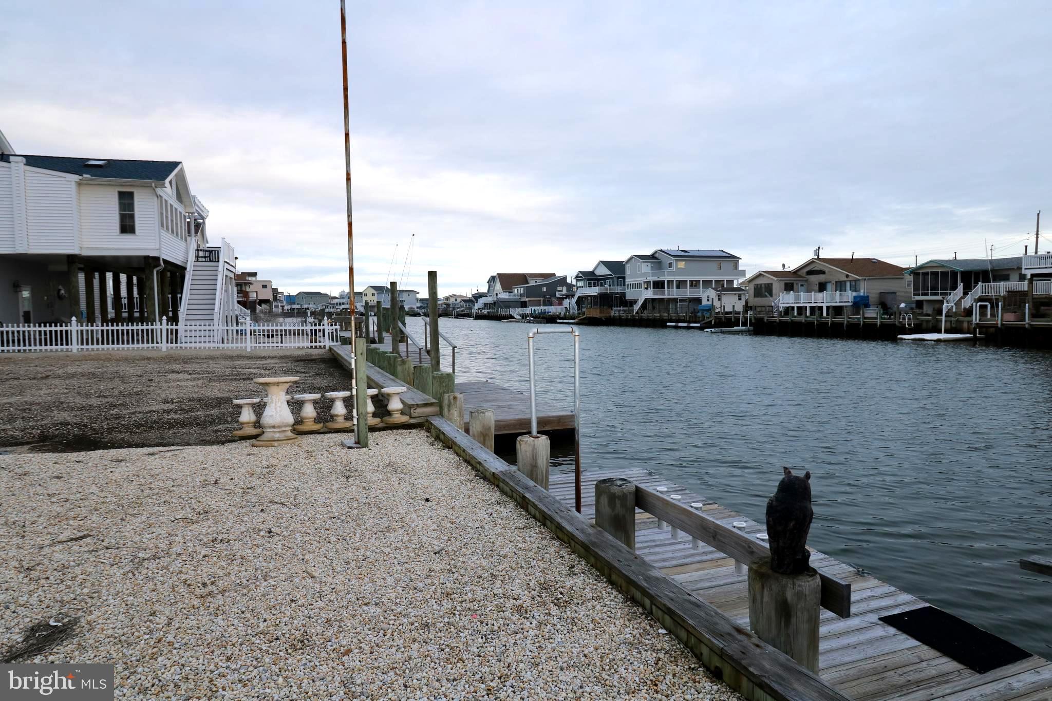 345 Kingfisher Road Tuckerton, NJ 08087 - Photo 5 of 40 Looking out towards the bay.