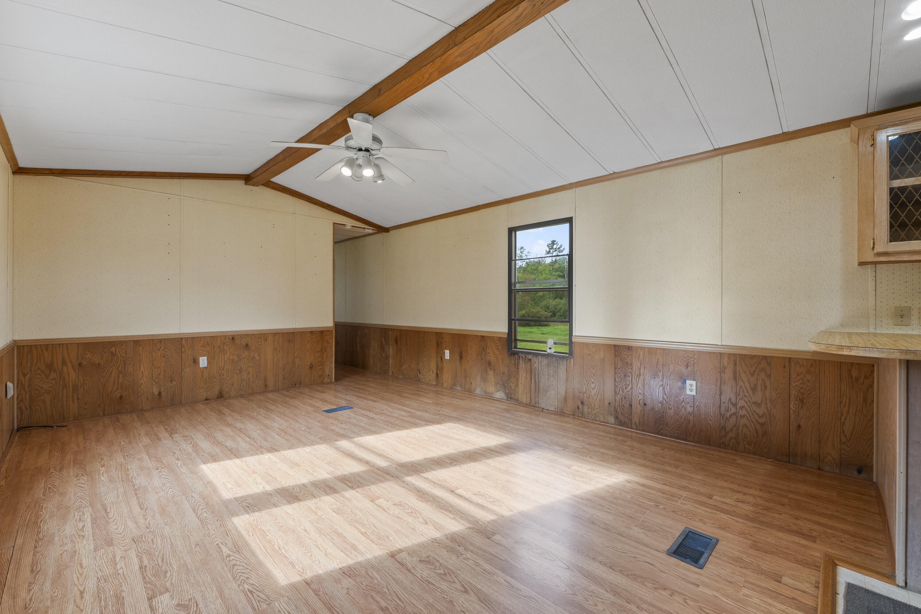 398 Washington Road Waldoboro, ME 04572 - Photo 24 of 48 398 Washington Road_120