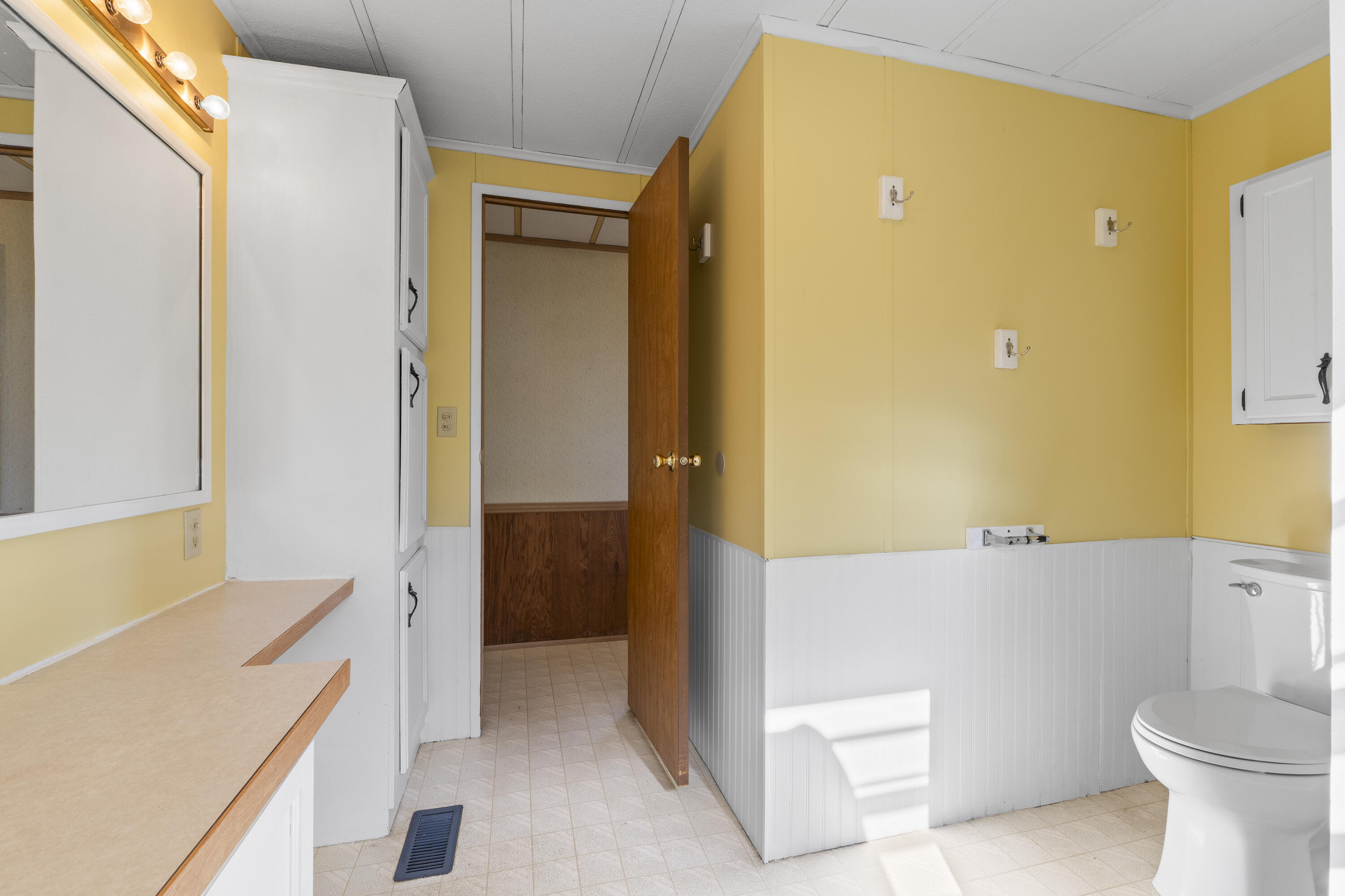 398 Washington Road Waldoboro, ME 04572 - Photo 34 of 48 398 Washington Road_130