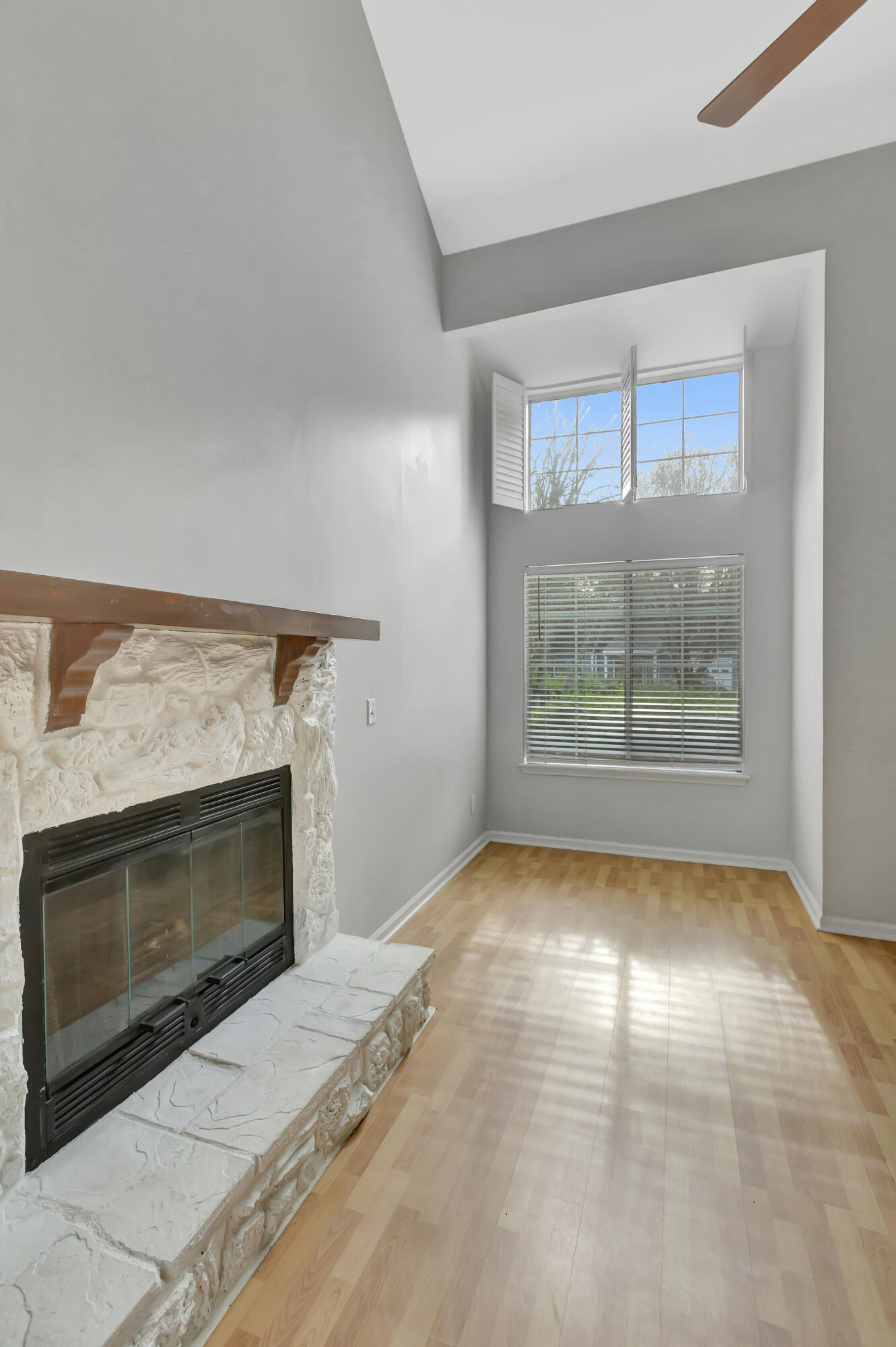 1411 Oak Landing Road Mount Pleasant, SC 29464 - Photo 5 of 23 original (66)