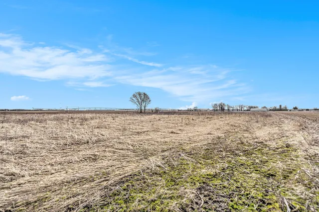 $60,000 | 4 South 11th Street, Schoolcraft, MI 49087