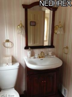 1364 South Green Road Cleveland, OH 44121 - Photo 12 of 15 Gallery Image 12
