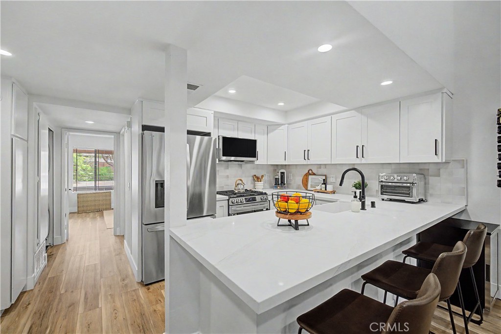 2727 Quail Ridge Circle Fullerton, CA 92835 - Photo 6 of 30 Recently Remodeled Kitchen