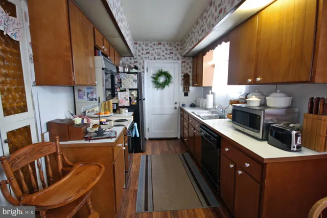 $175,000 | 227 North 2nd Street, Oakland, MD 21550