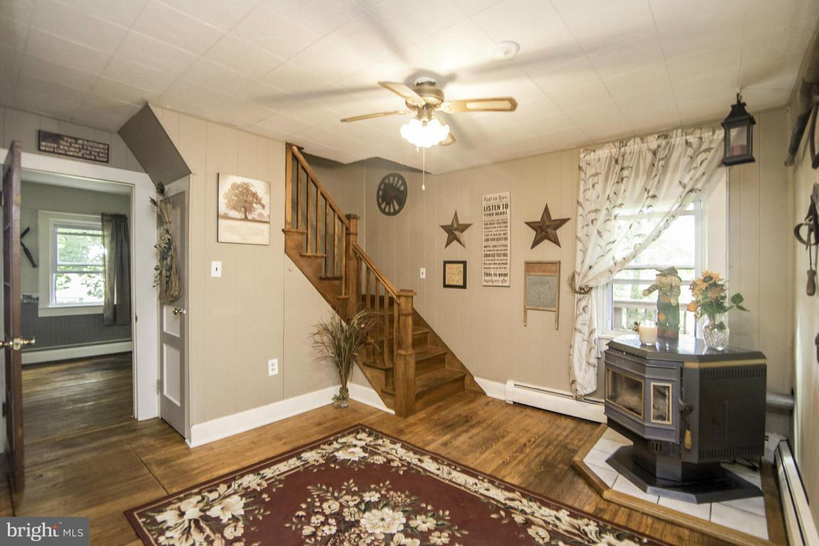 3950 Ady Road Pylesville, MD 21154 - Photo 3 of 26 Interior (General)