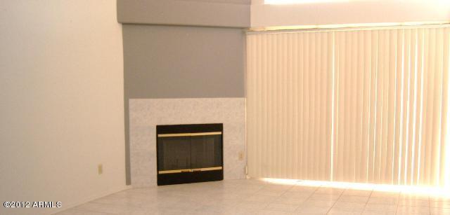 2100 West Lemon Tree Place, Unit 15 Chandler, AZ 85224 - Photo 6 of 6 Living room