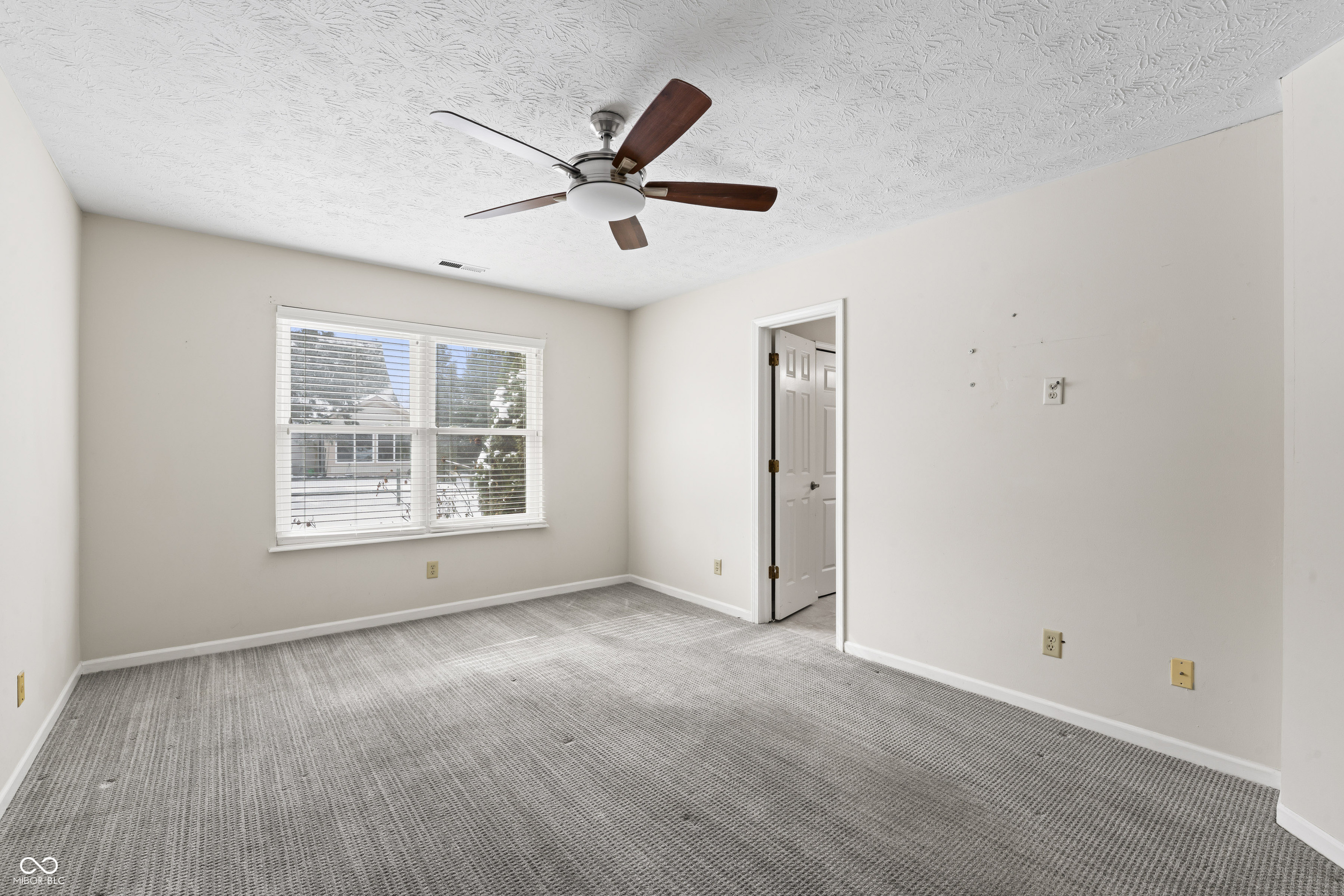 6751 Wild Cherry Drive Fishers, IN 46038 - Photo 13 of 25