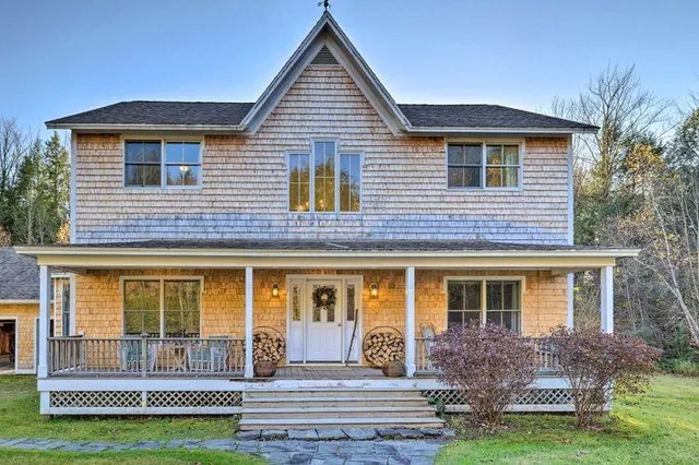 $800,000 | 367 Lower Ring Road, Montgomery, VT 05471