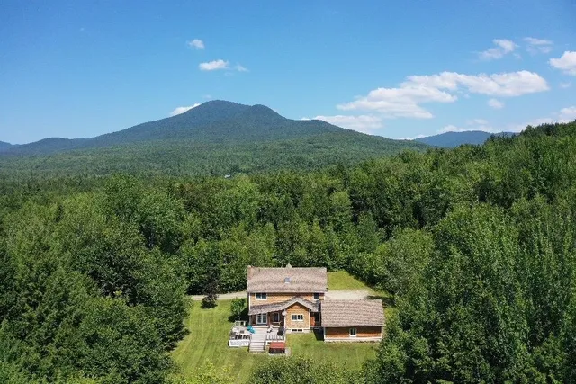 $800,000 | 367 Lower Ring Road, Montgomery, VT 05471