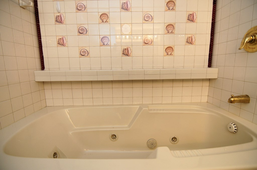 225 Beechwood Road Fort Mitchell, KY 41017 - Photo 10 of 28 Gallery Image 10