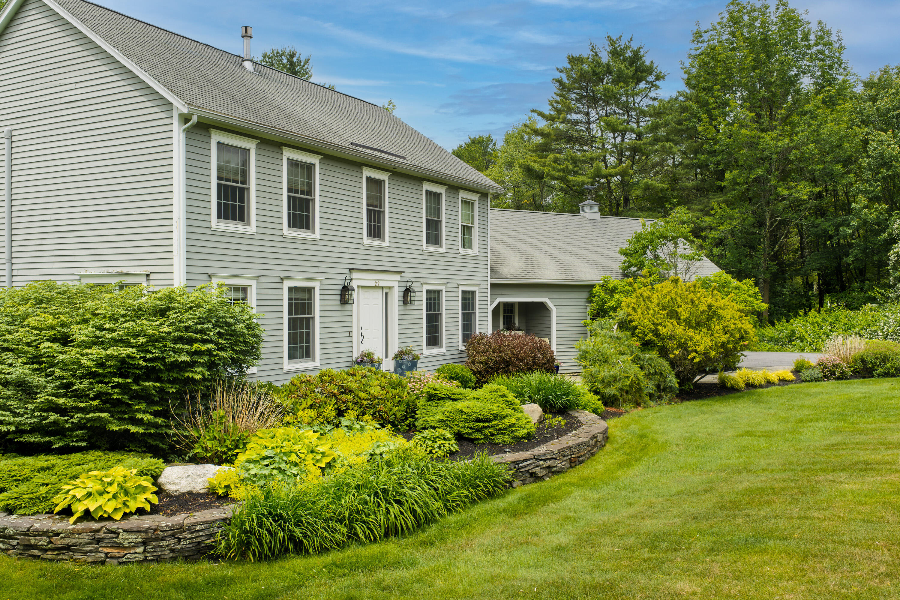 22 Schooner Ridge Road Cumberland, ME 04110 - Photo 2 of 10