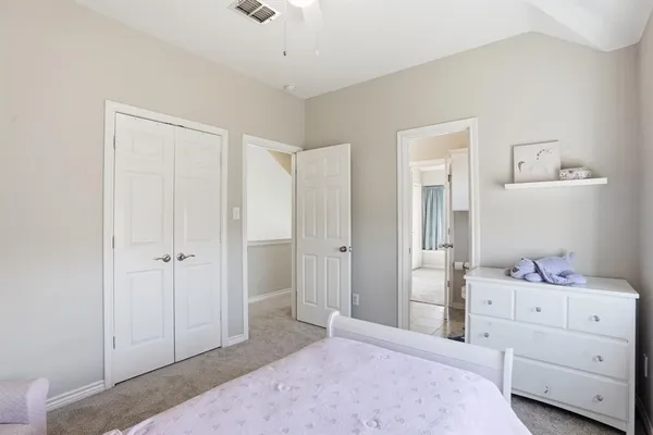 $389,999 | 2316 Leafy Glen Court, Bedford, TX 76022