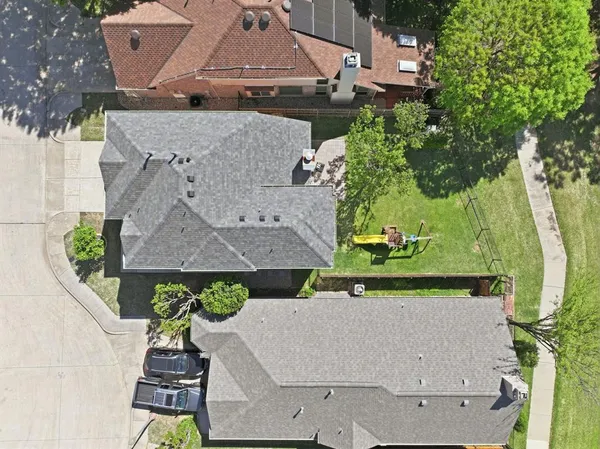$389,999 | 2316 Leafy Glen Court, Bedford, TX 76022