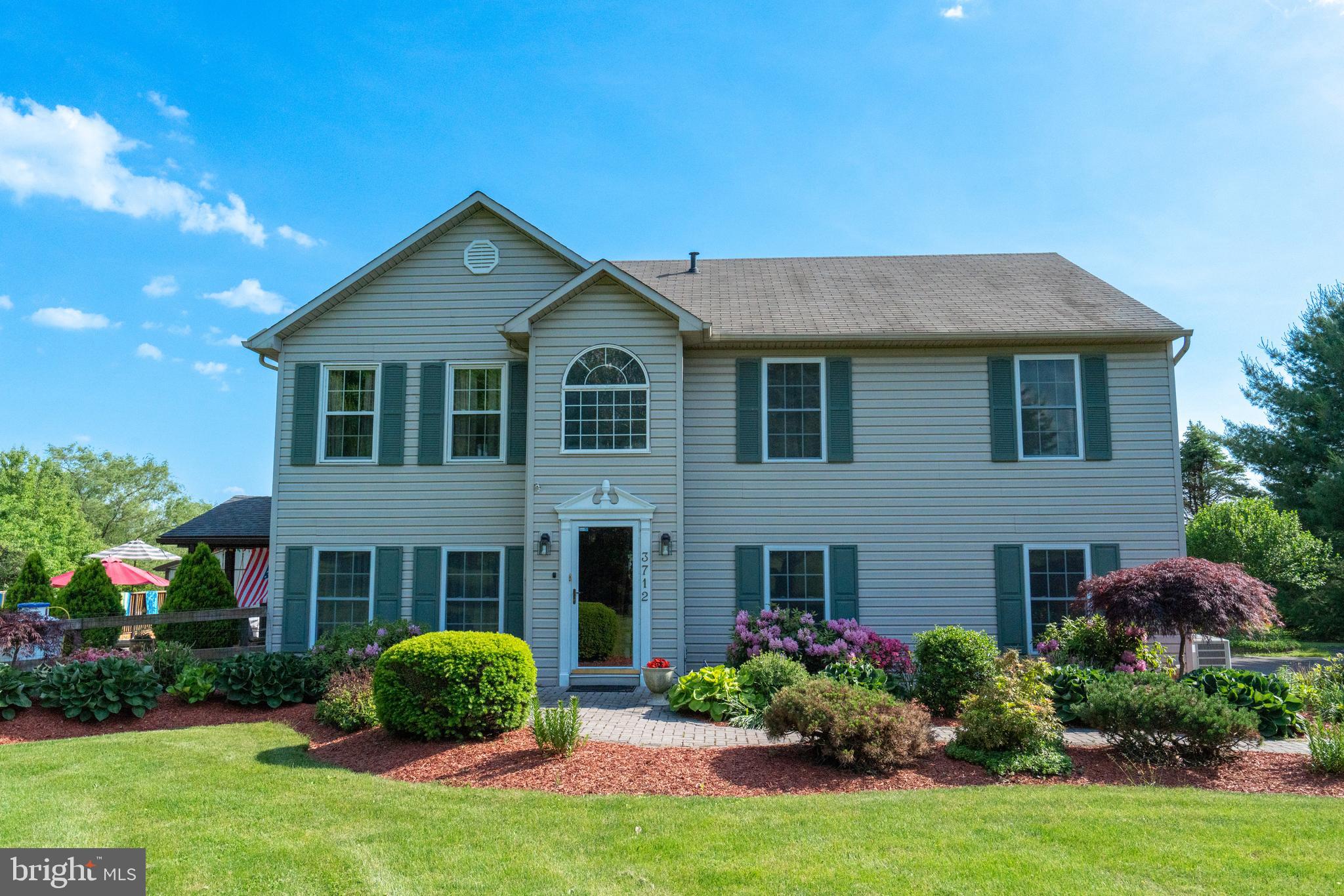 3712 Eagle Road Slatington, PA 18080 - Photo 1 of 50 Gallery Image 1