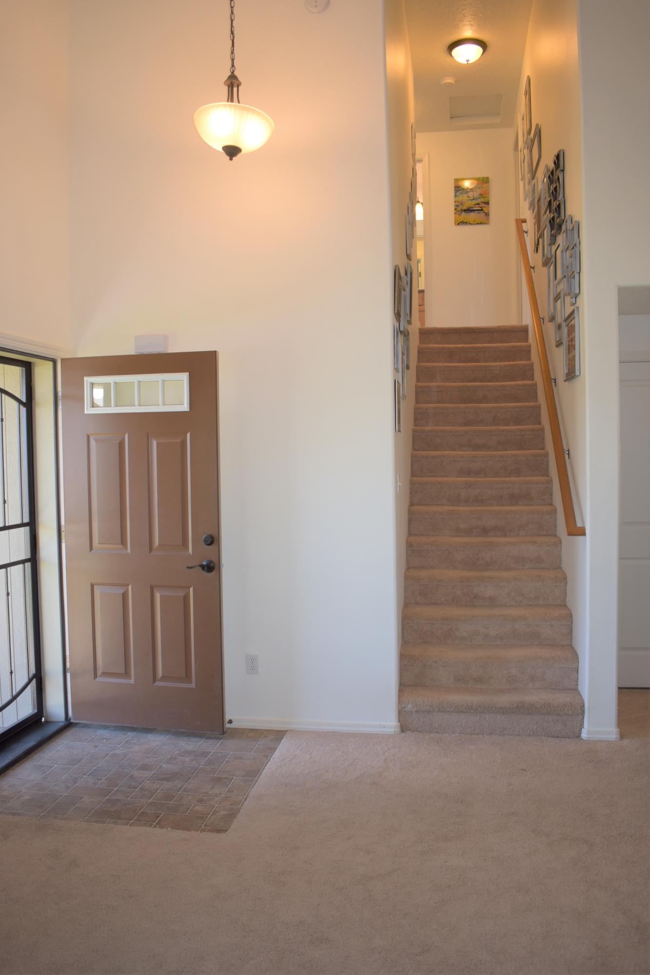 16464 Riley Drive La Pine, OR 97739 - Photo 22 of 43 16464 riley stairs